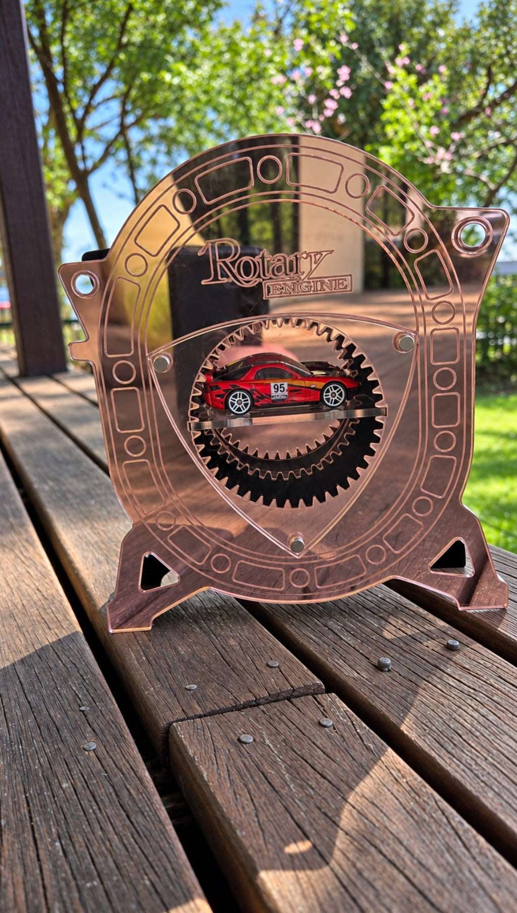 Rotary Engine 1:64 Diecast Display Case – Rose Gold