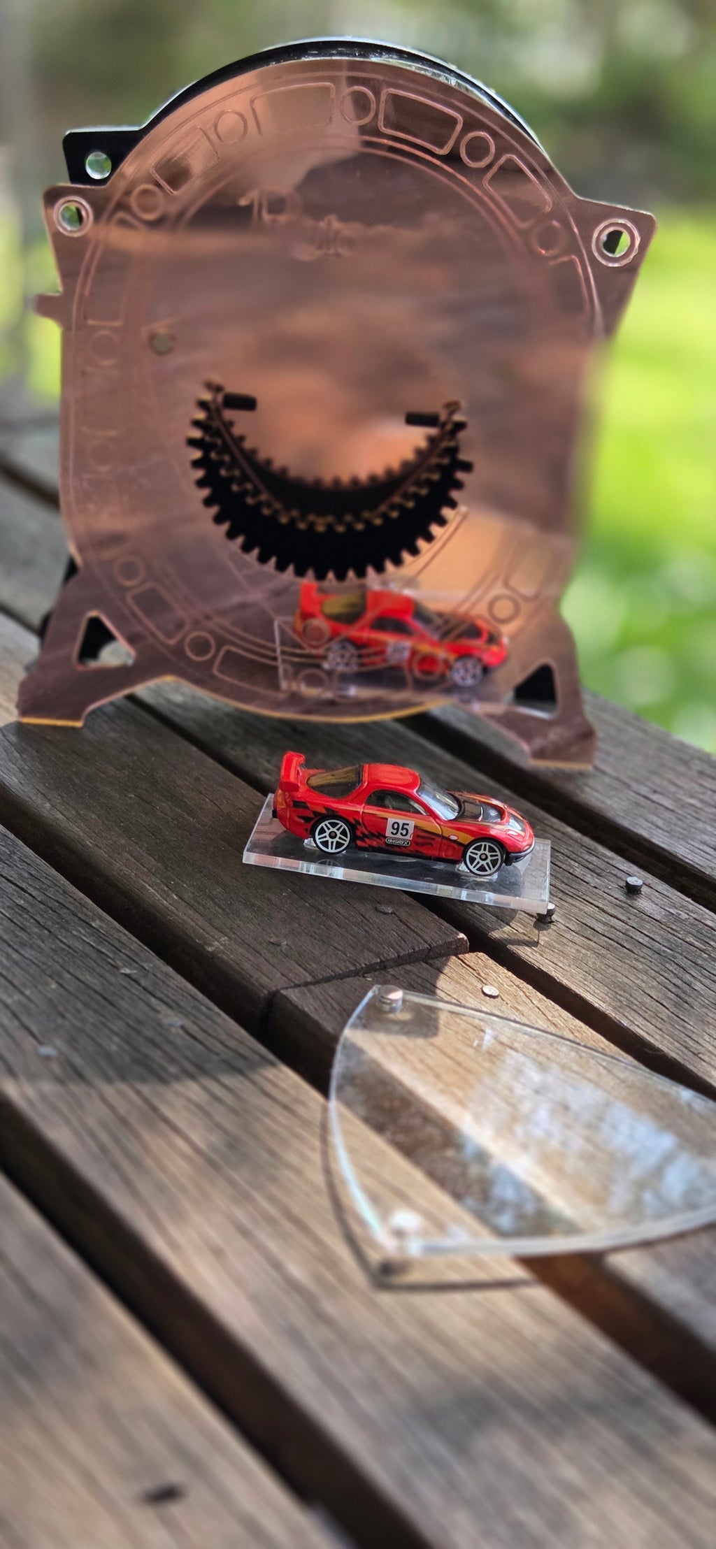 Rotary Engine 1:64 Diecast Display Case – Rose Gold
