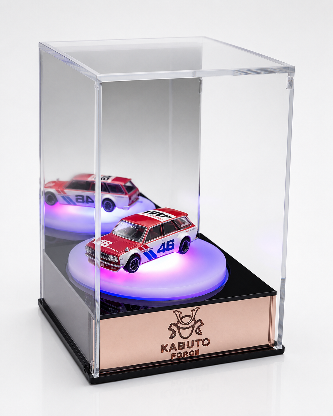 Kabuto Forge illuminated Spinning display case